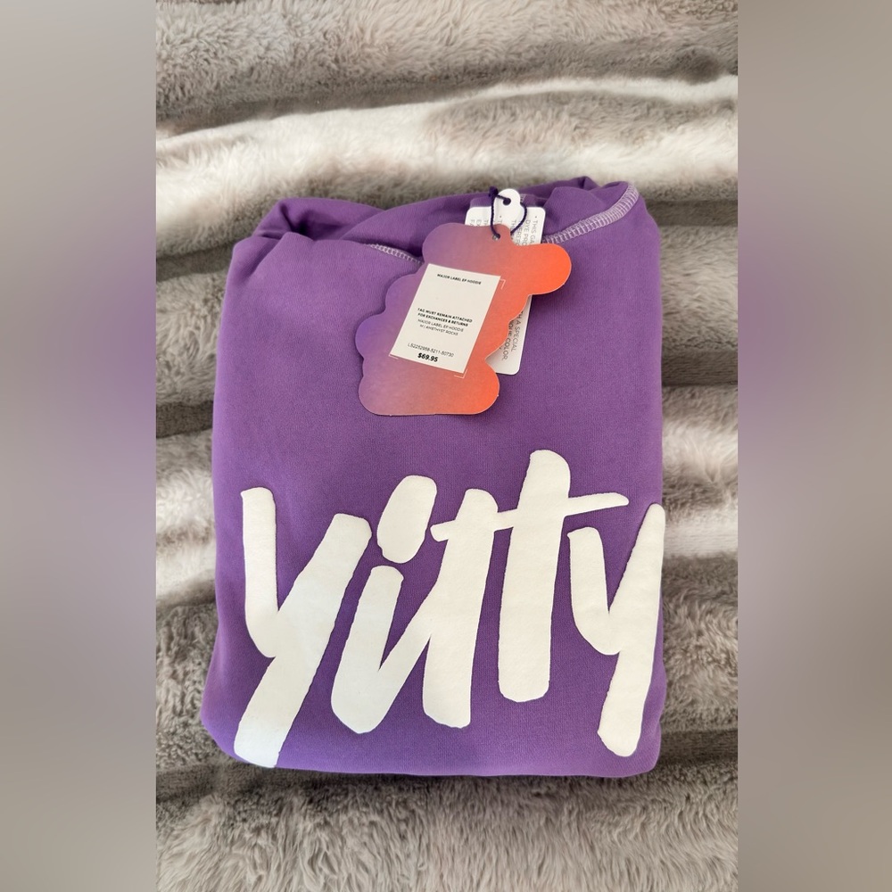 Yitty Hoodie